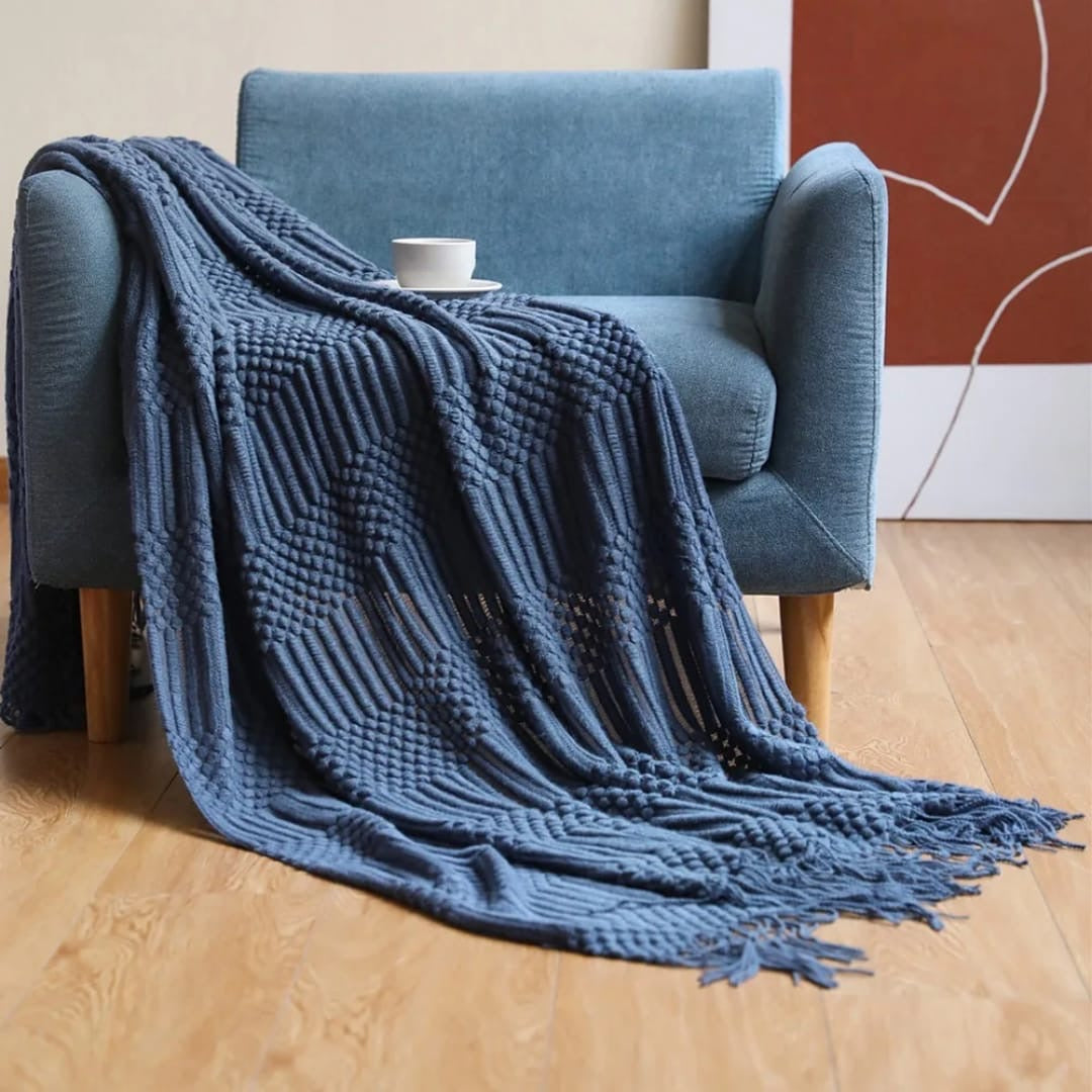 knited throw blanket
with tassels