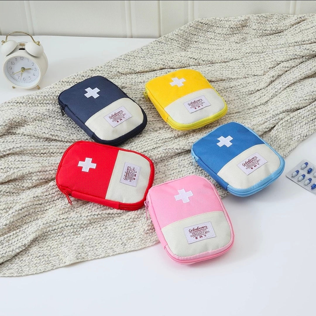 Portable first aid pouch
Medicine /pills travel bsg