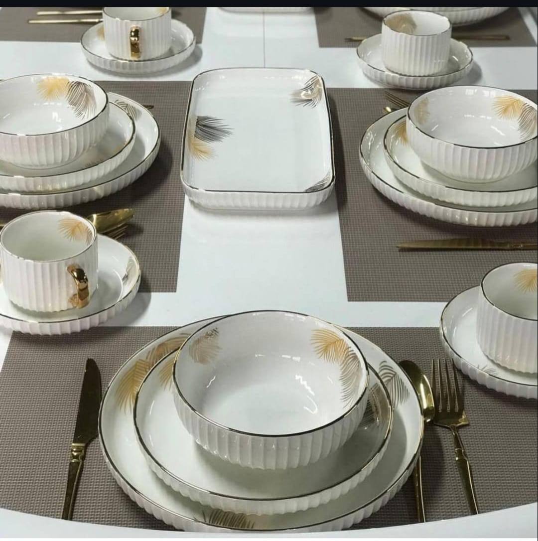 Elegant European Porcelain Dinner set