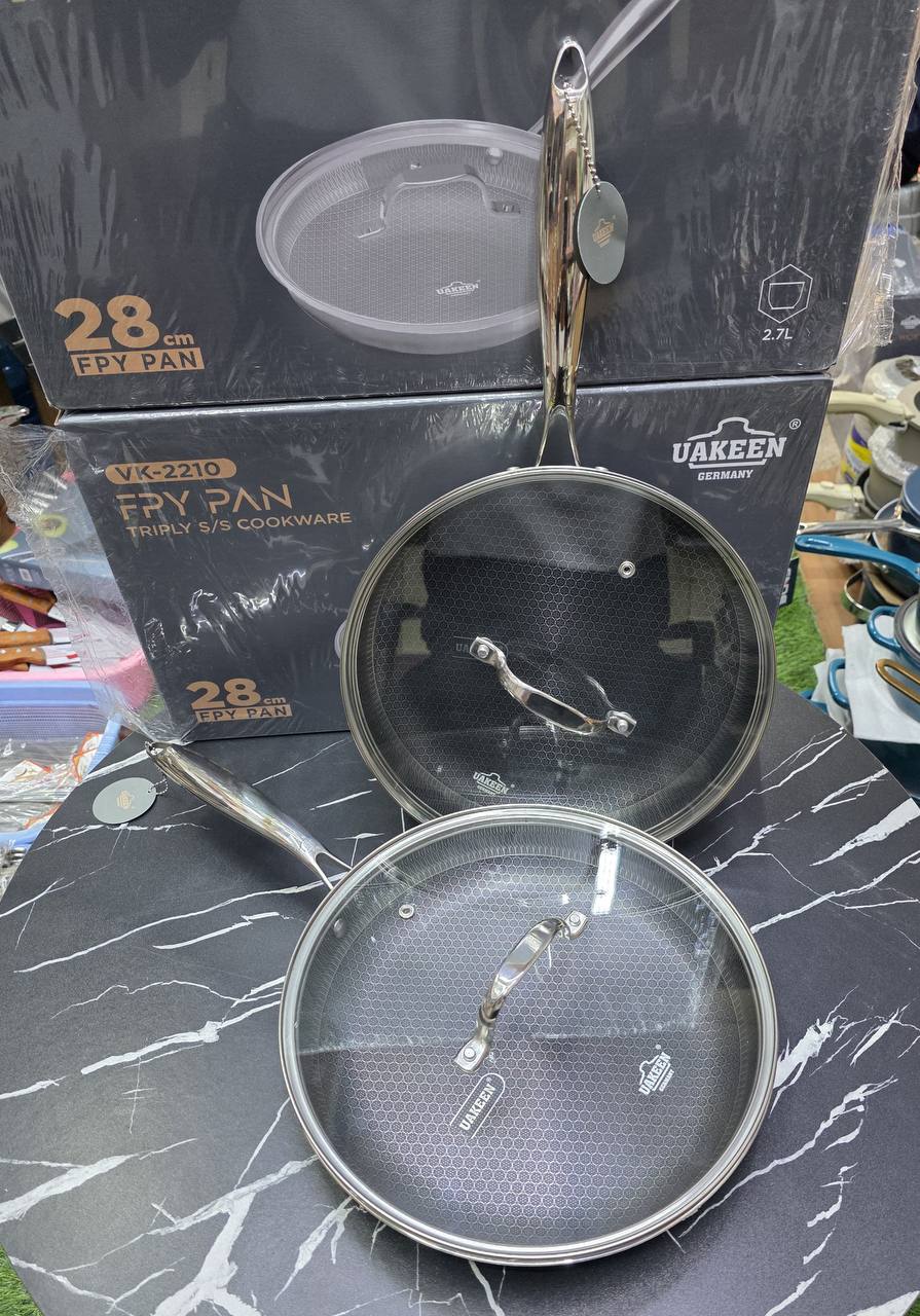 Premium Quality
Tripply S/S Stainless Cookware
Stainless Non-stick Pan with Lids