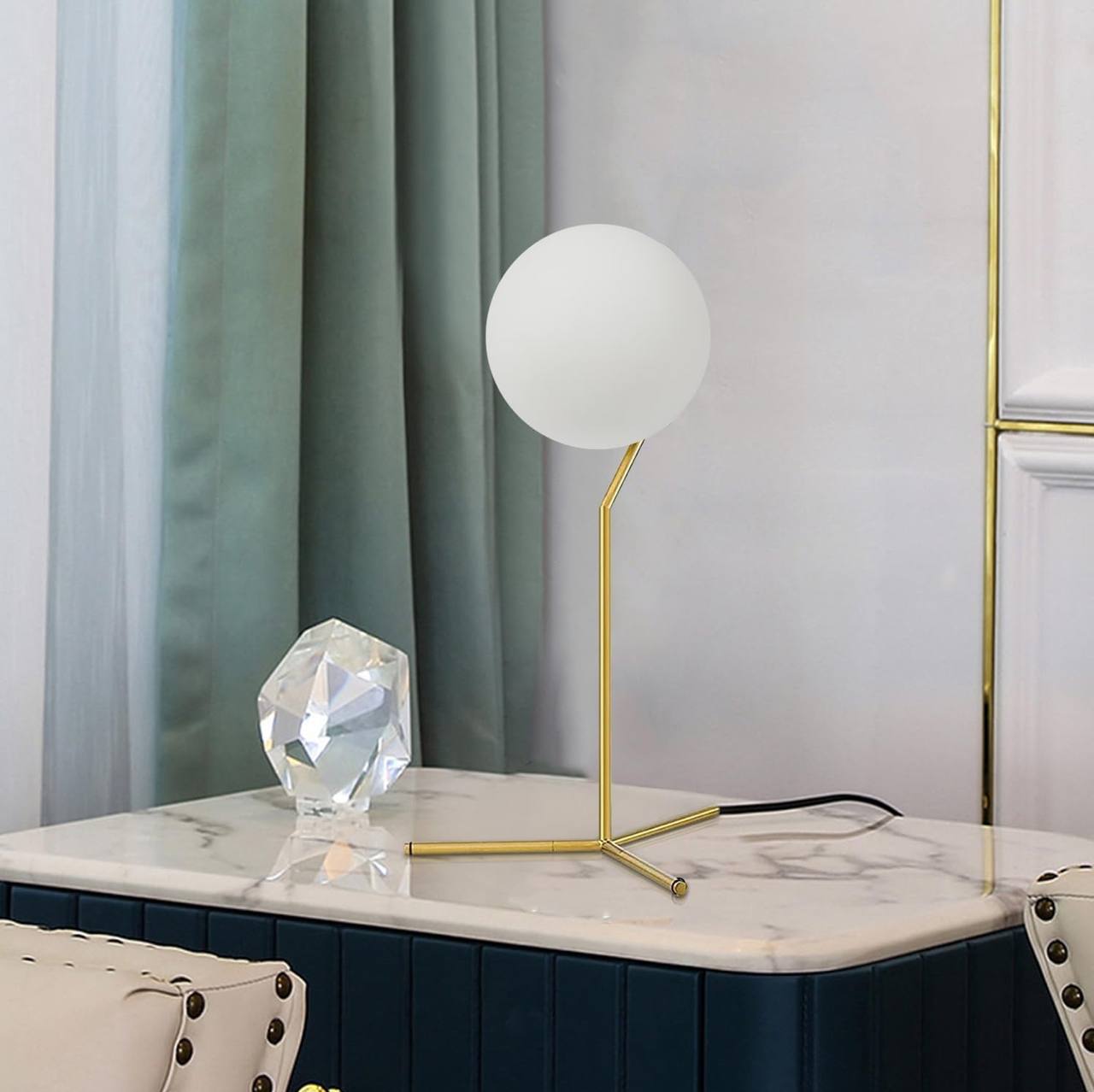 Luxury Creative Ball Glass Table Lamp