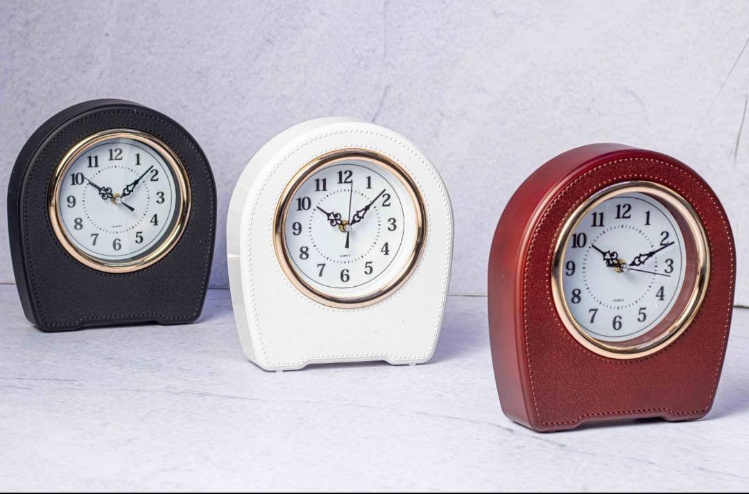 Elegant Leather Table Clock