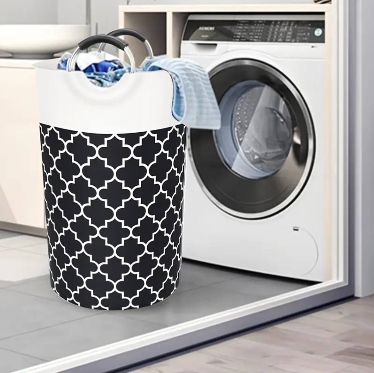 LARGE CAPACITY LAUNDRY BASKET 82L WITH METAL HANDLES