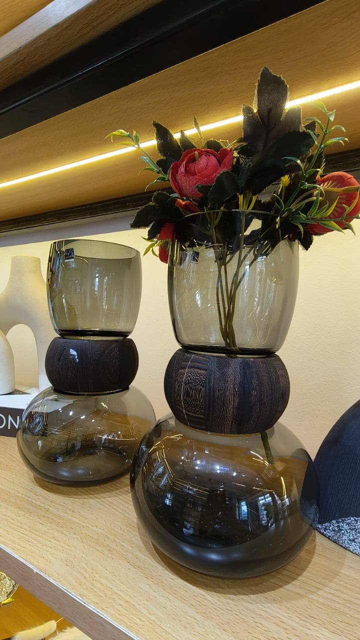 Nordic Modern creative dark glass vase With a Wooden Ring