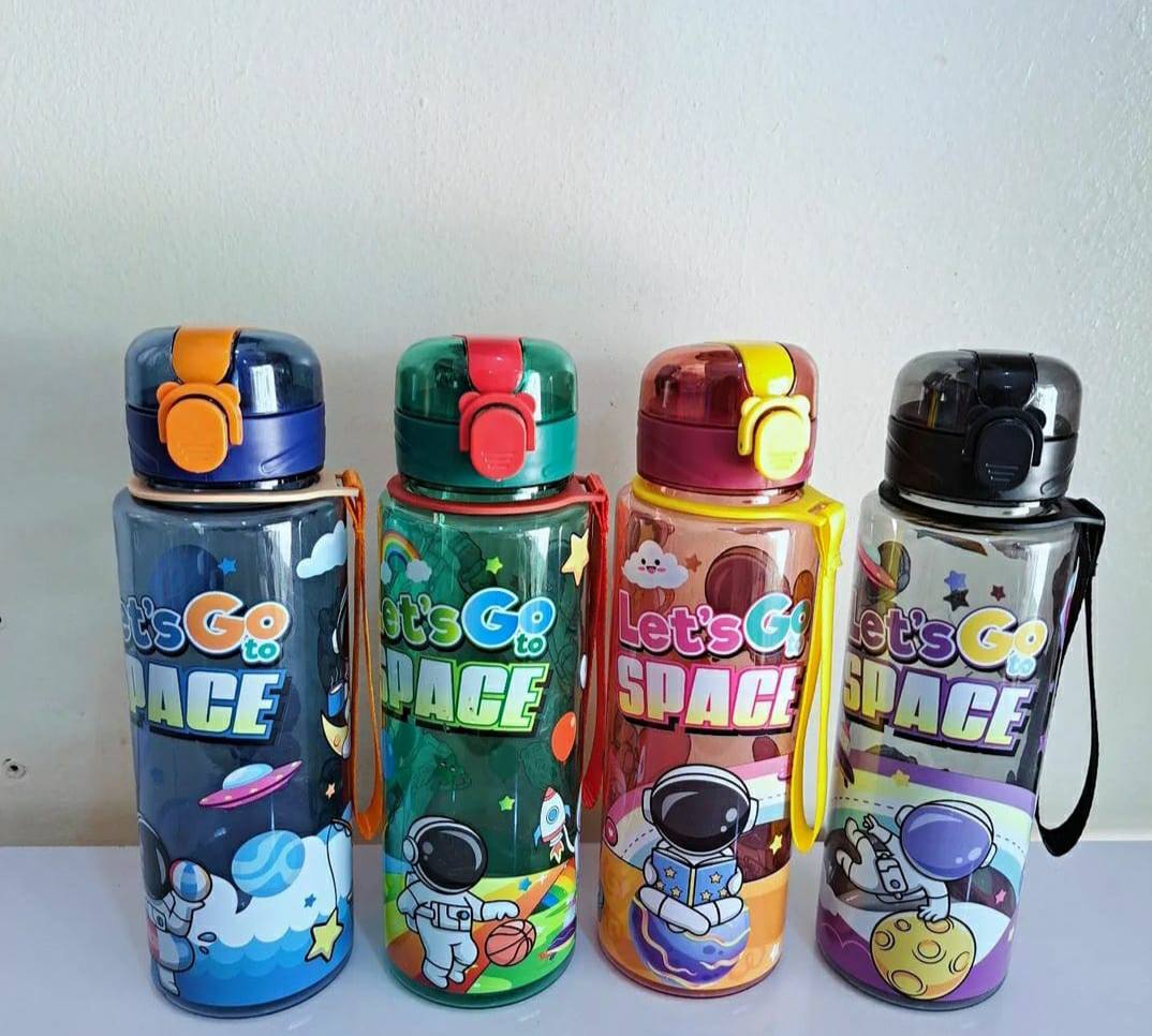 700ml kids space water