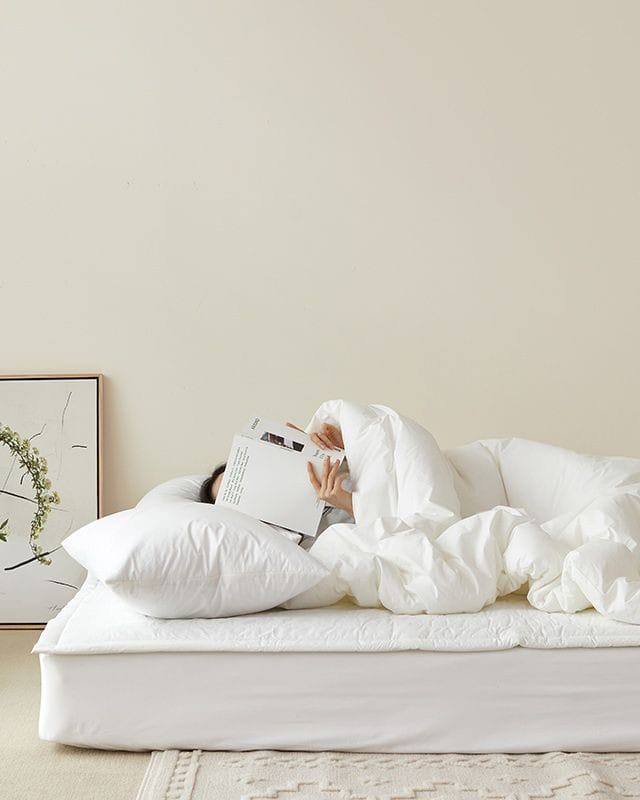 Quality Plain White cotton duvet sets (Hotel/Airbnb/Home Quality)