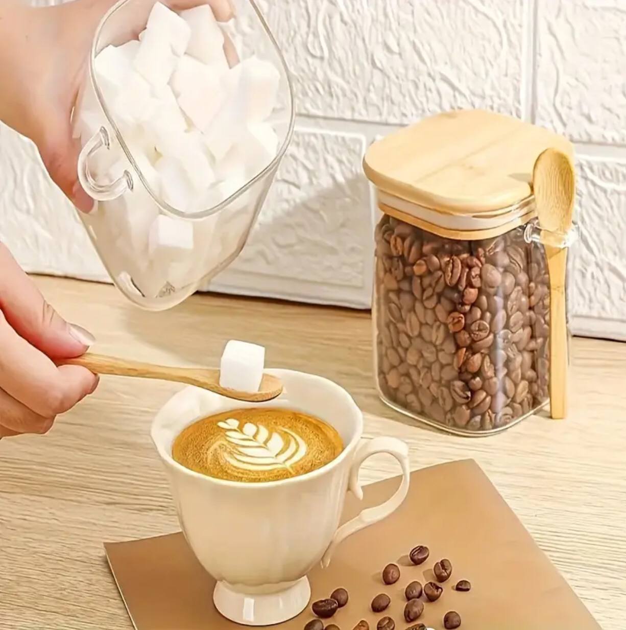 Glass jar with Bamboo lid & spoon