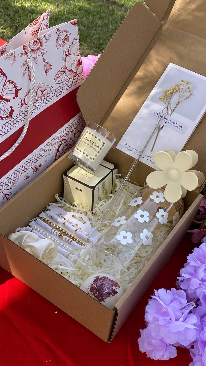 HOT VALENTINES LADIES GIFT SET