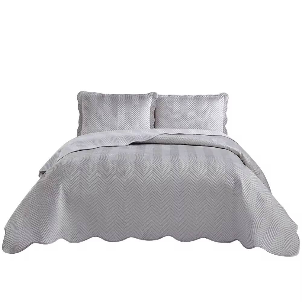 Soft velvet bedcovers
With 2 pillow case