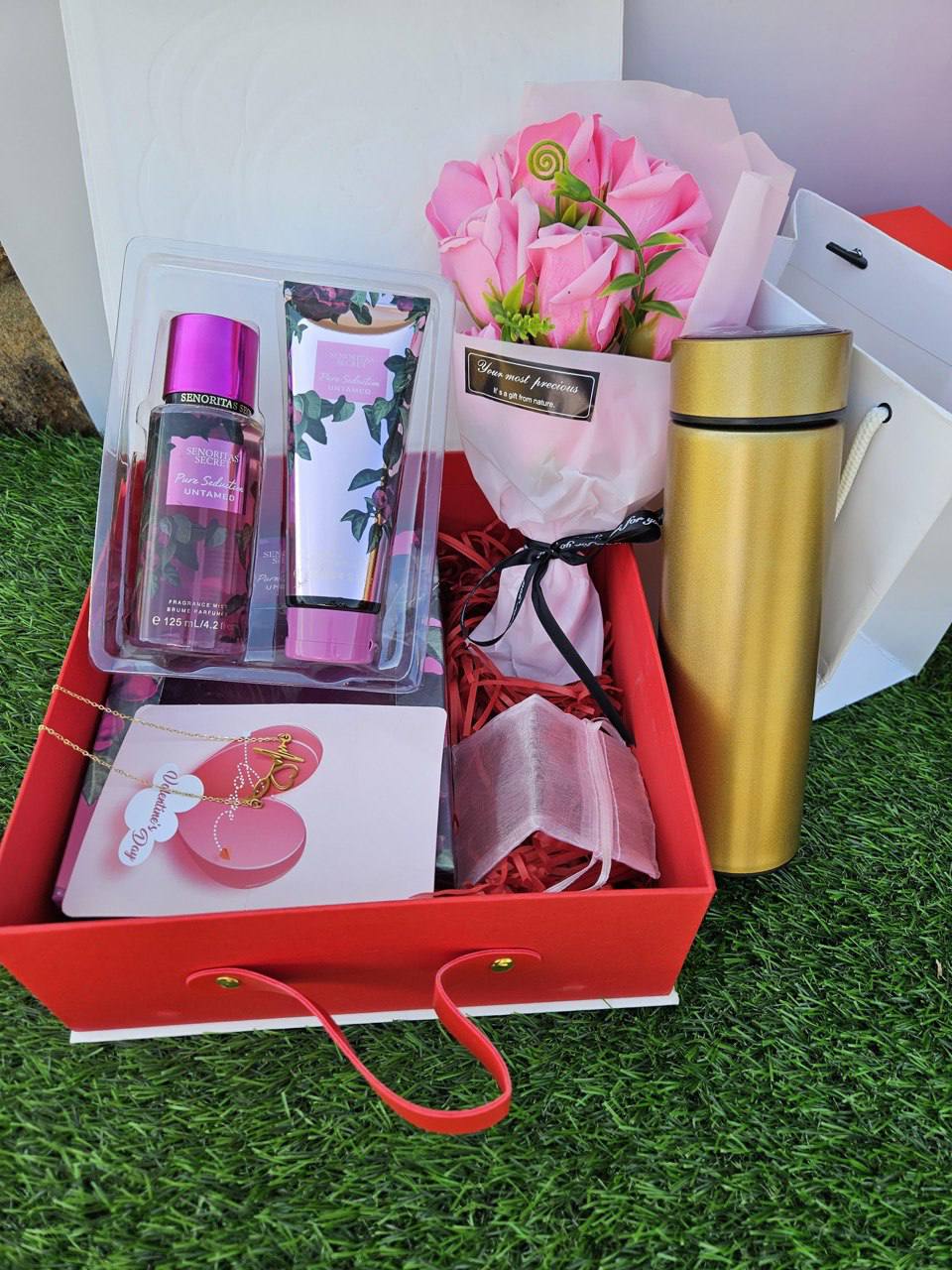 VALENTINES LADIES GIFT PACK