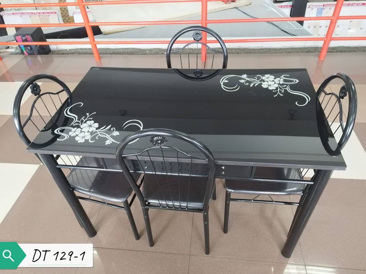 Executive black 4 sitter dinning table