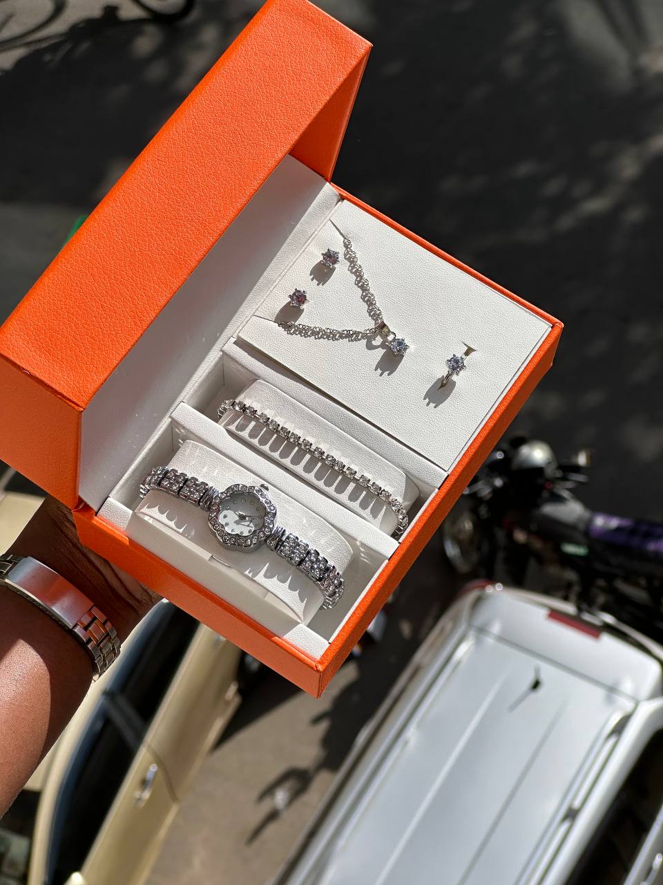 Ladies silver gift set