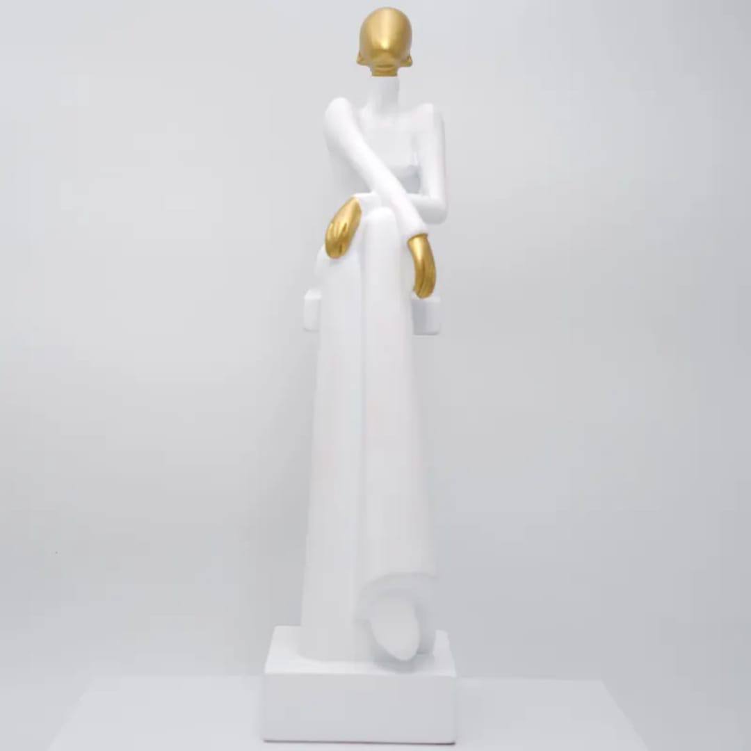 Office/home figure Modeling Resin Table Ornaments