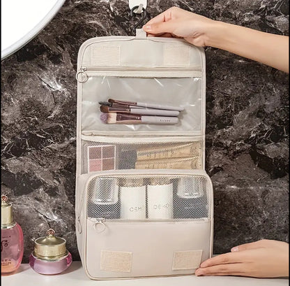 Foldable make-up/ cosmetic bag