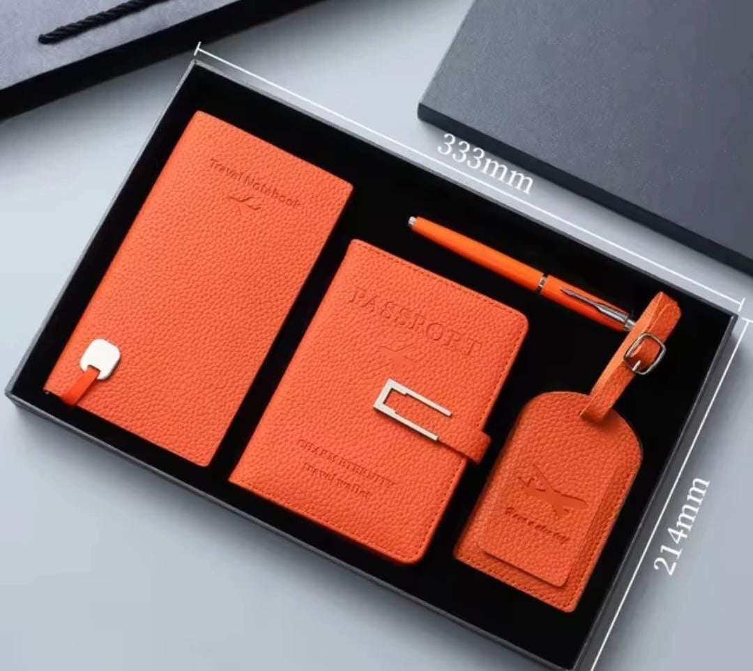 4pc Exquisite travel  set accessories with gift box