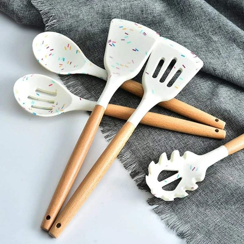 Unique white marble Silicon spoon set