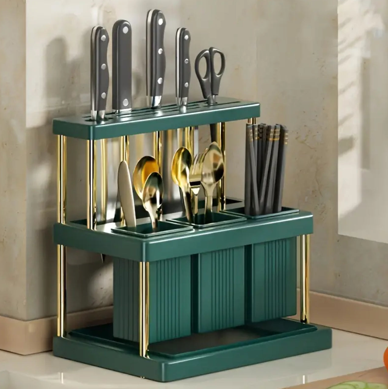 Kitchen cutlery holder