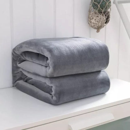 PLAIN CORAL FLEECE THROW BLANKET