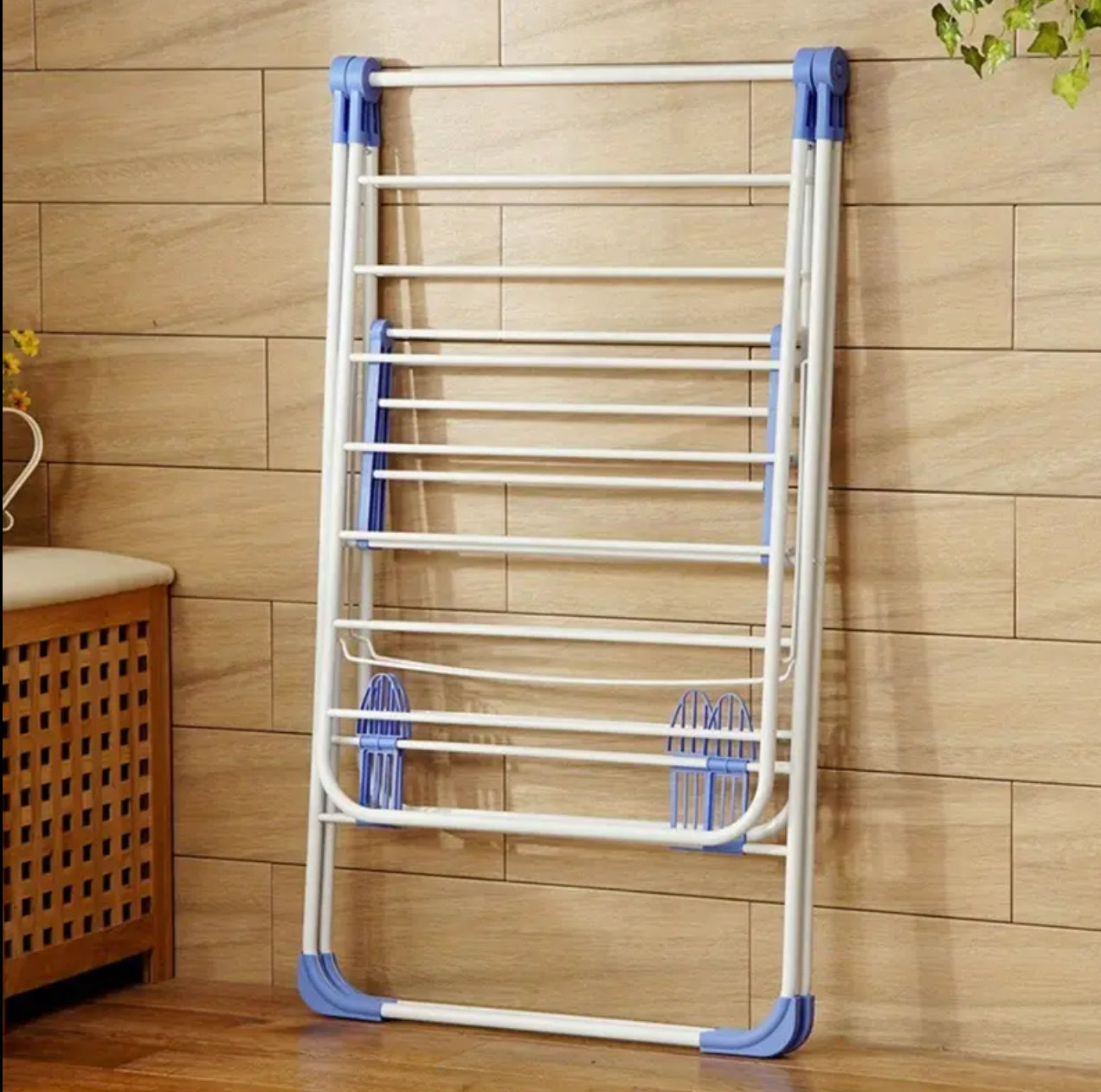 Portable cloth drying rack