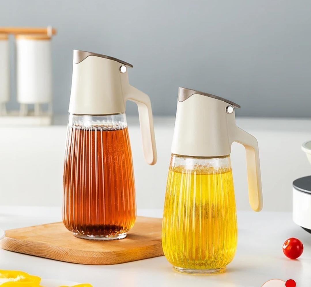 700ml ribbed  glass oil jar