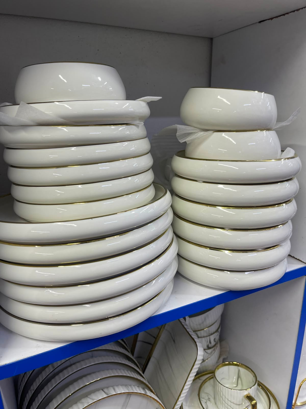 GOLD UNIQUE DINNER SET 30pcs