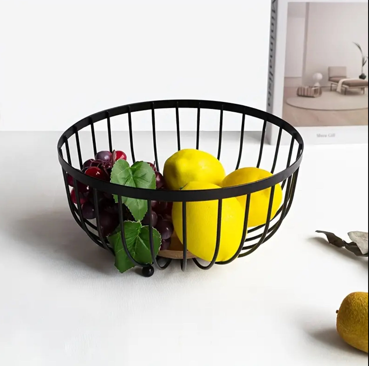 Quality heavy fruit basket with Bamboo.