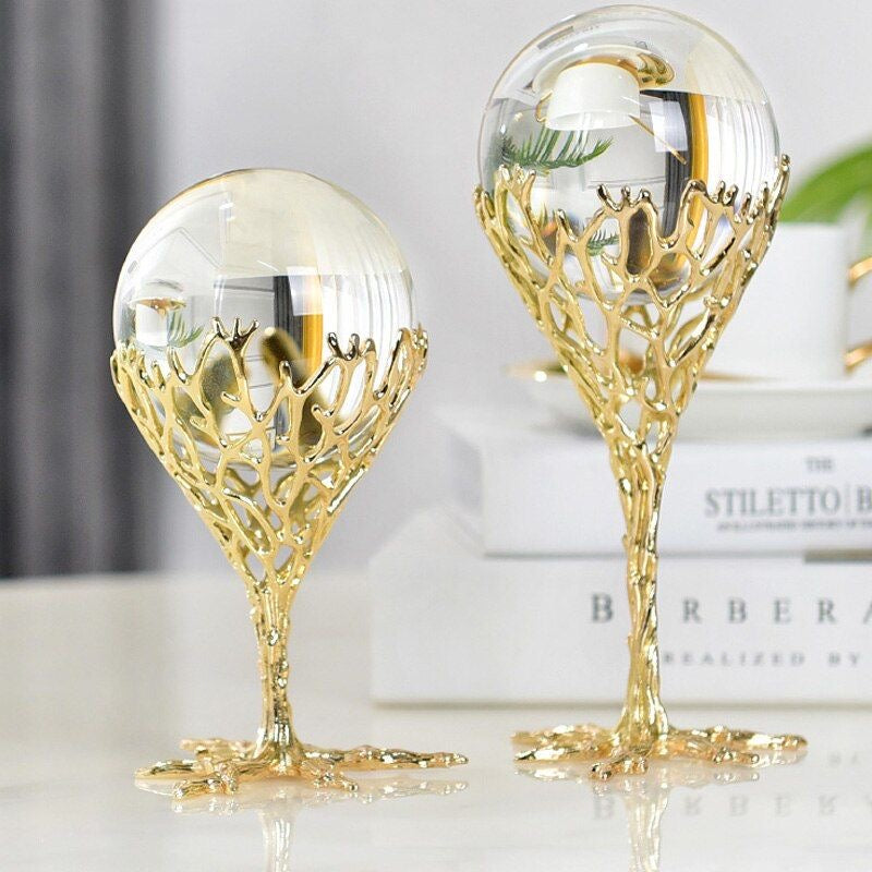 Decor Crystal ball with metallic tree frame base