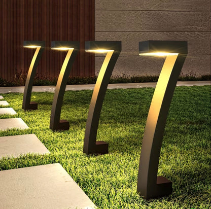 Novelty Solar Garden Pathway Lights – 6pcs Set