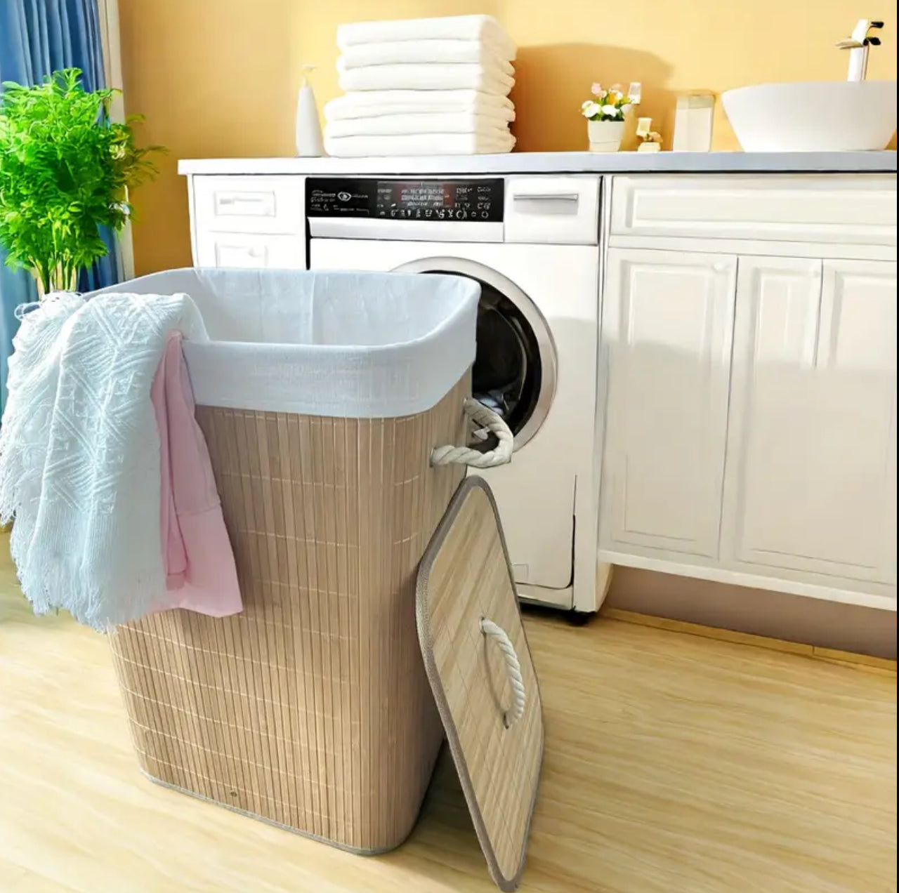 Eco-friendly bamboo laundry basket brown