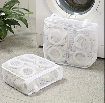 Washing machine shoe bag