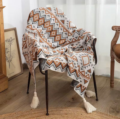 Nordic Bohemian knitted throw blankets with tassels