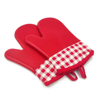 Thick heat resistant kitchen gloves
