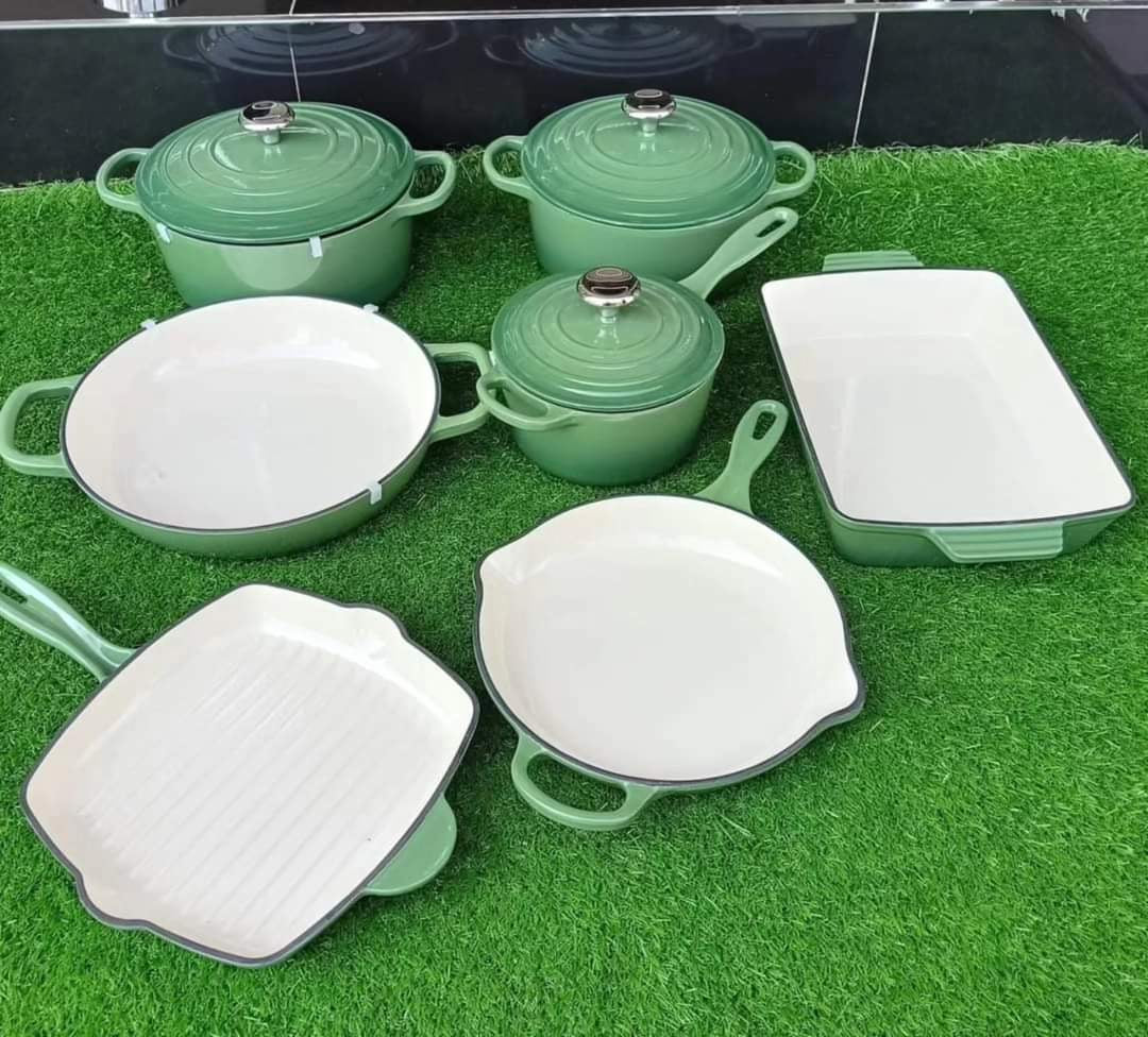 Enamel Cast iron cooking pots