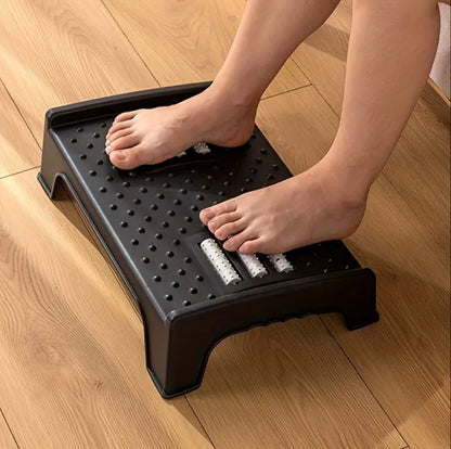 Ergonomic foot rest