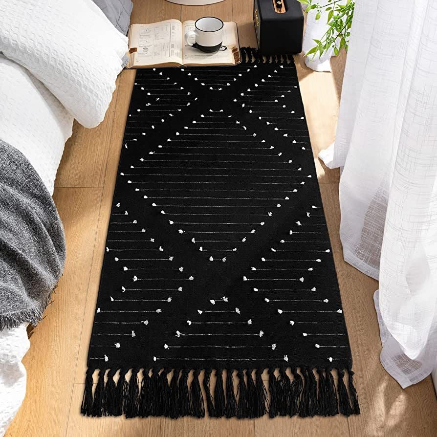 Bohemian Geometric Rugs with Tassles