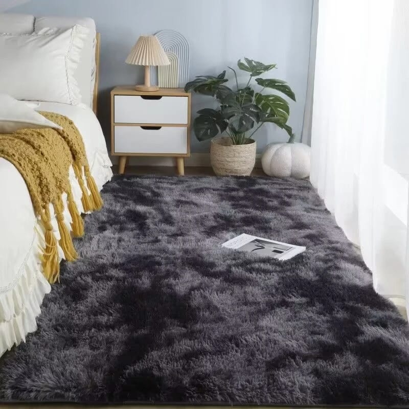 Fluffy bedside carpets