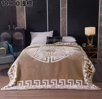 2 Ply Double Side extra  heavy weight Soft warm blanket, reversible bed throw king size comforter