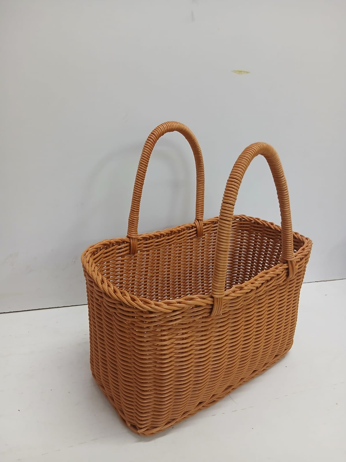 Multifunctional storage basket
