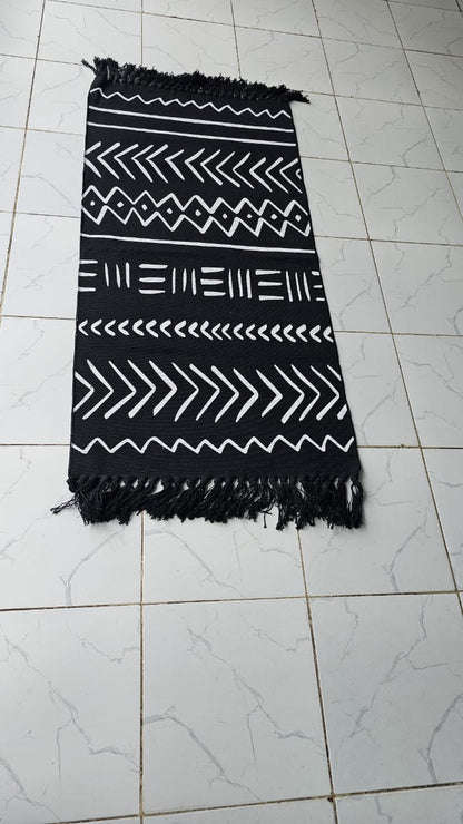 Bohemian Geometric Rugs with Tassles