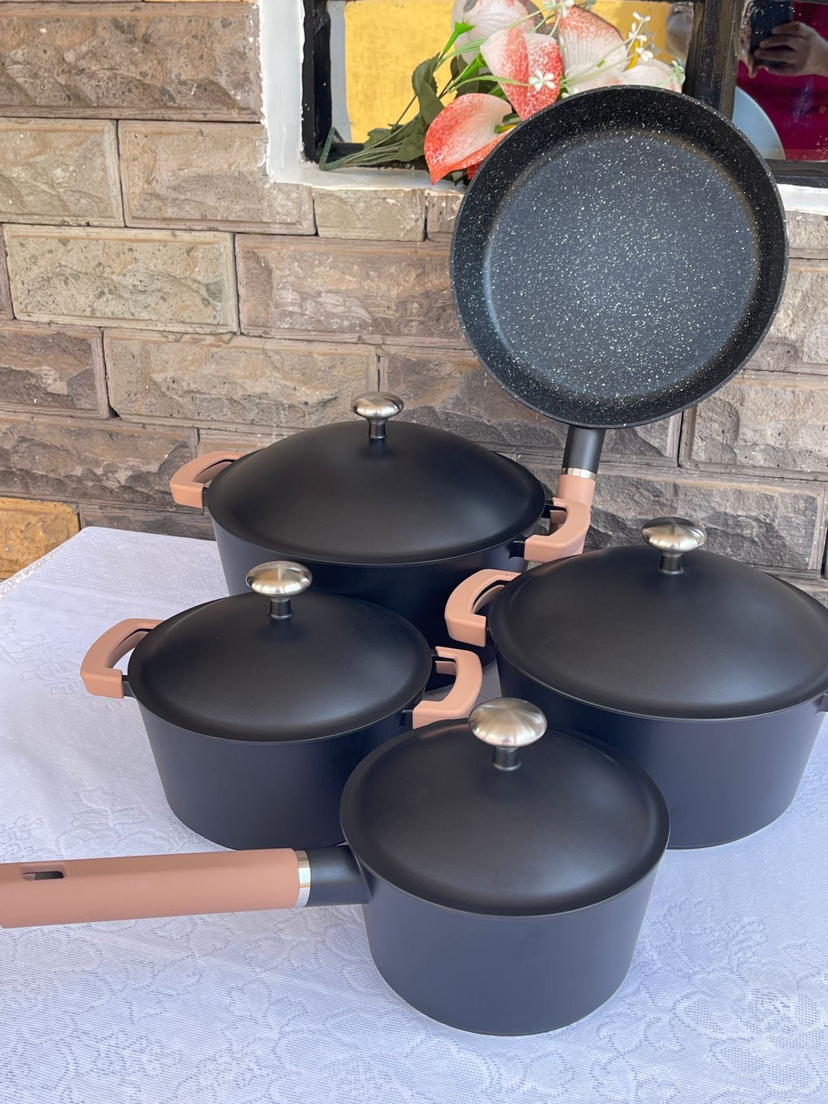 Enamel cookware