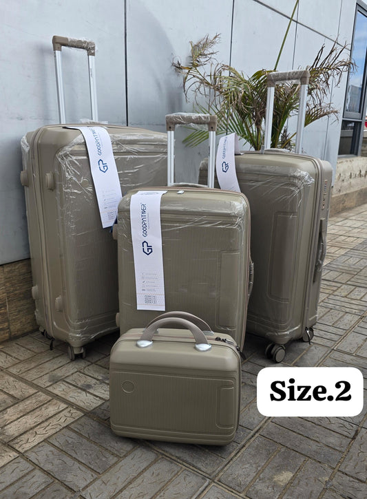 4 in 1 luxurious unbreakable suitcase