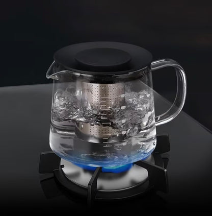 Glass teapot with infuser