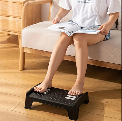 Ergonomic foot rest