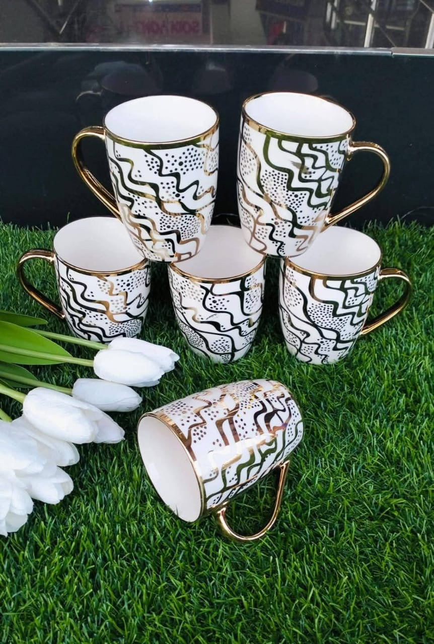 A set of 6pcs Classy Mugs with gold rim