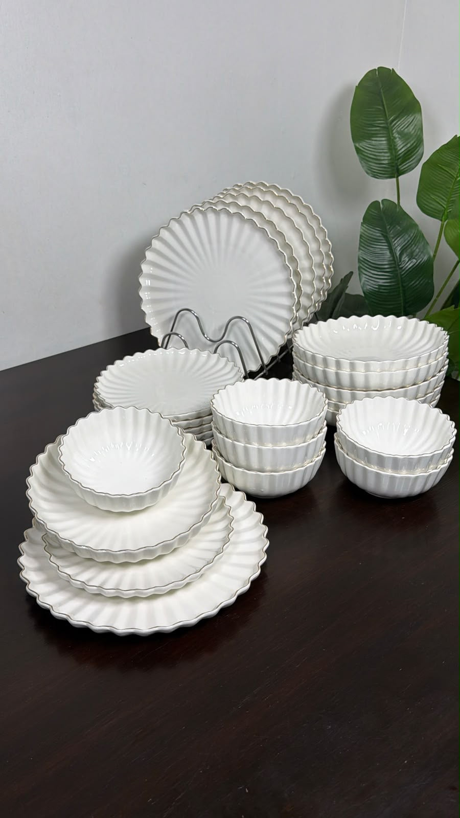 24pc Scalloped Dinner Set — white with that perfect gold rim detail.
