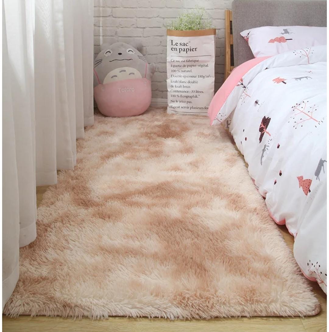 Fluffy bedside carpets