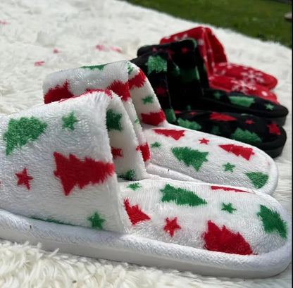 Fuzzy Christmas Themed Indoor Slippers