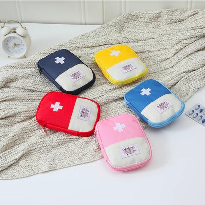 Portable first aid pouch
Medicine /pills travel bsg