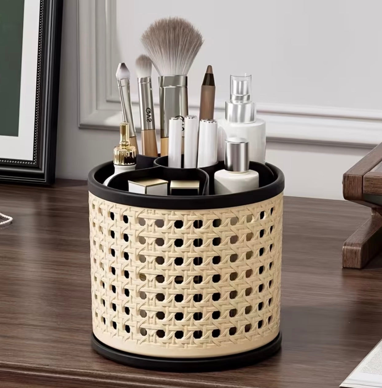 Retro Rattan Rotating Storage Organizer