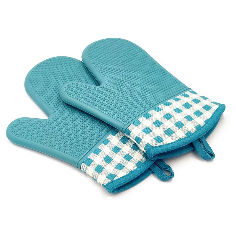 Thick heat resistant kitchen gloves